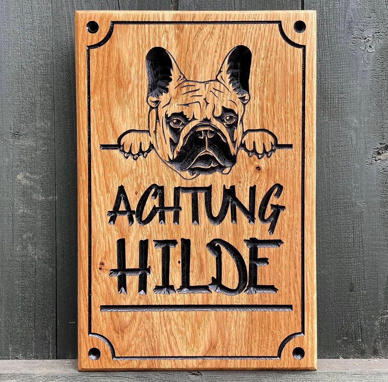 Individuelles Hundeschild Eiche massiv | Wunschrasse & Personalisierung | 30x20cm handgefertigt