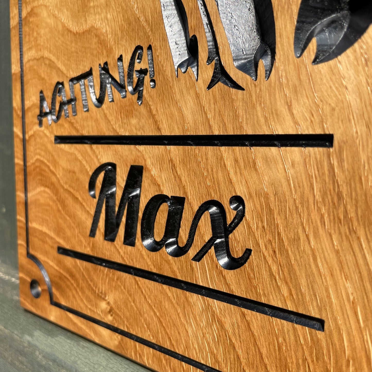 Individuelles Hundeschild Eiche massiv | Wunschrasse & Personalisierung | 30x20cm handgefertigt